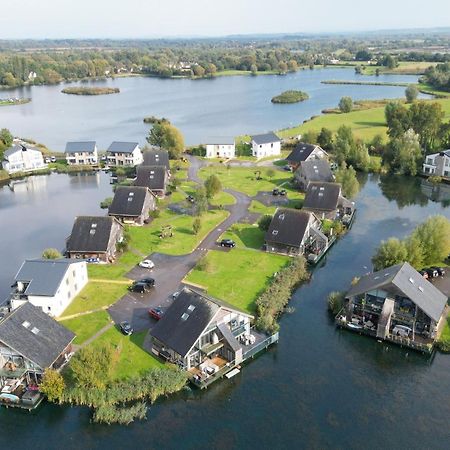 Waters Edge 04, Waterside Lodge P サウス・サーニー エクステリア 写真